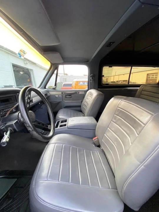 1987 Chevrolet Blazer - Image 5 of 7