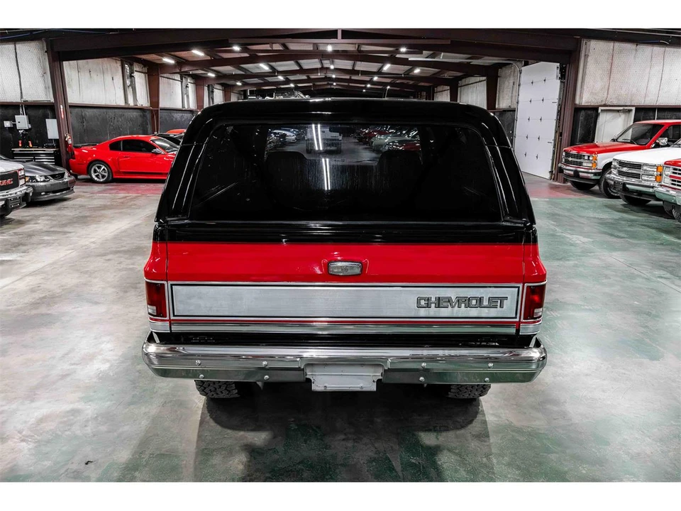 1987 Chevrolet K5 Blazer 2nd Gen - Image 4 of 22