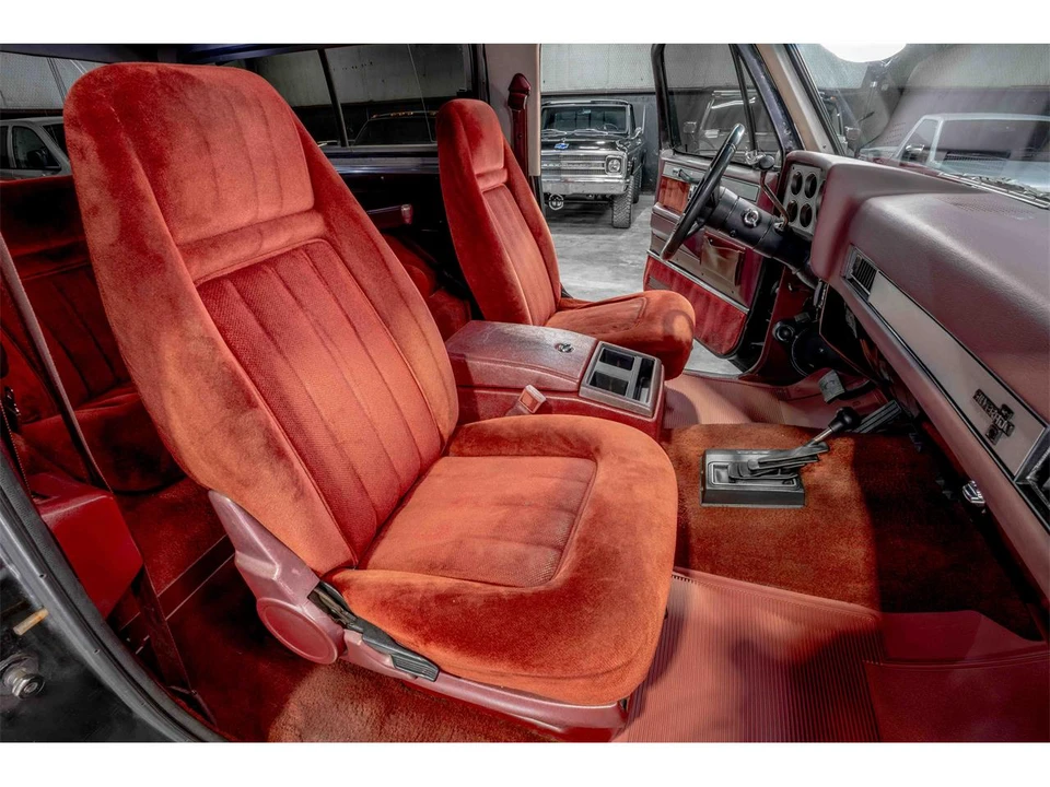 1987 Chevrolet K5 Blazer 2nd Gen - Image 16 of 22
