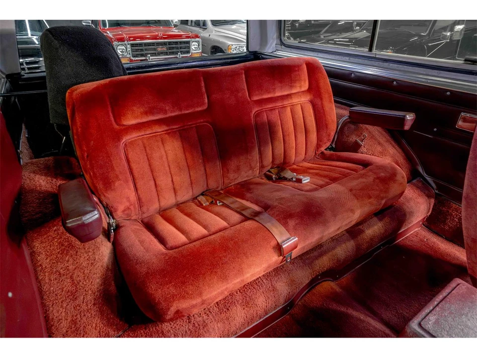 1987 Chevrolet K5 Blazer 2nd Gen - Image 18 of 22