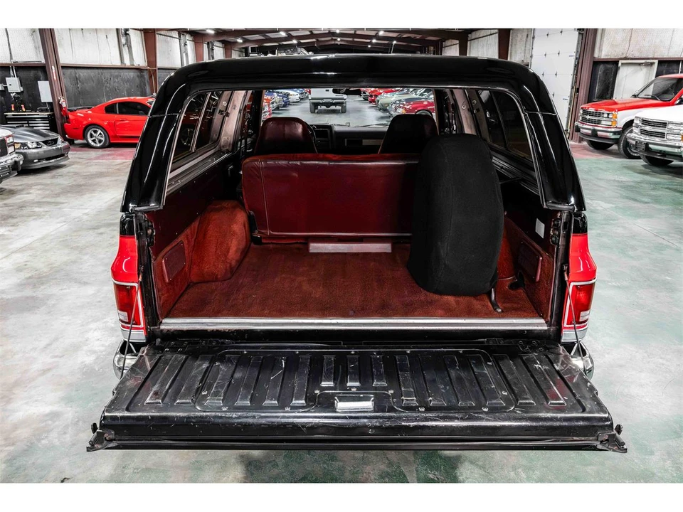 1987 Chevrolet K5 Blazer 2nd Gen - Image 19 of 22