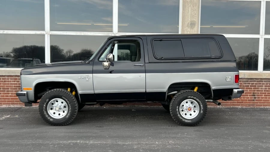 1987 Chevrolet Blazer - Image 2 of 8