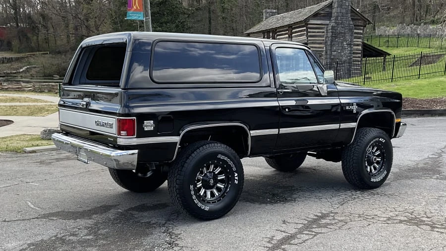 1987 Chevrolet Blazer - Image 3 of 11