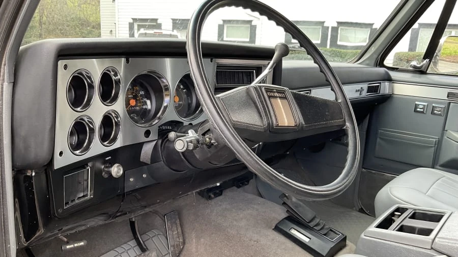1987 Chevrolet Blazer - Image 5 of 11