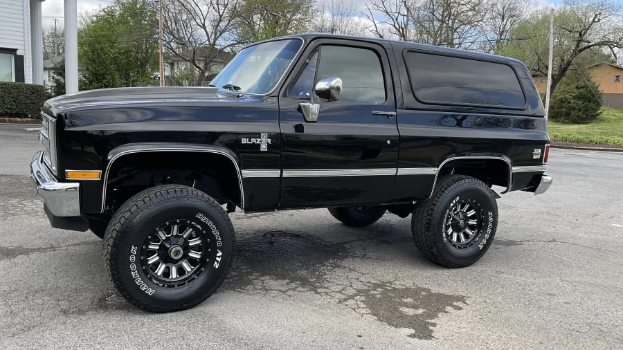 1987 Chevrolet Blazer - Image 11 of 11