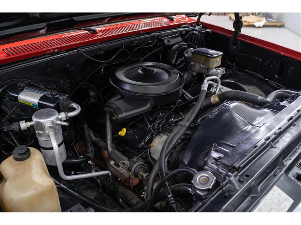 1987 Chevrolet K5 Blazer 2nd Gen - Image 27 of 31