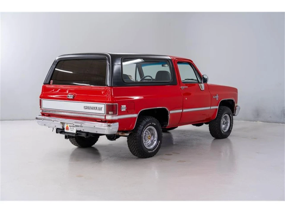 1987 Chevrolet K5 Blazer 2nd Gen - Image 6 of 31