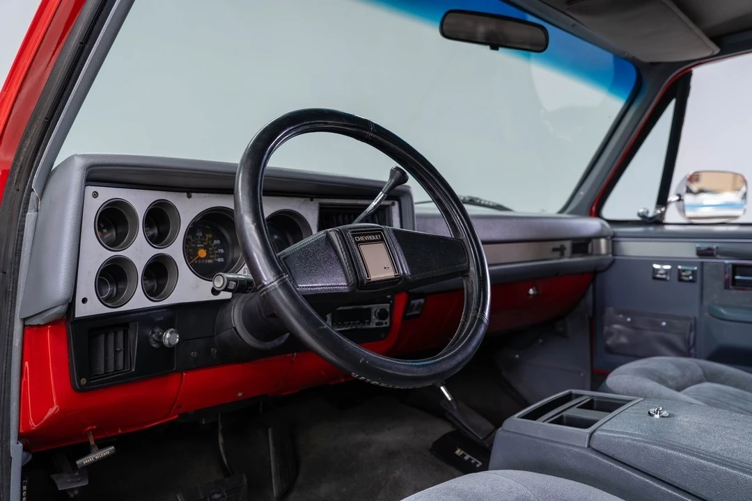 1987 Chevrolet K5 Blazer 2nd Gen - Image 12 of 12