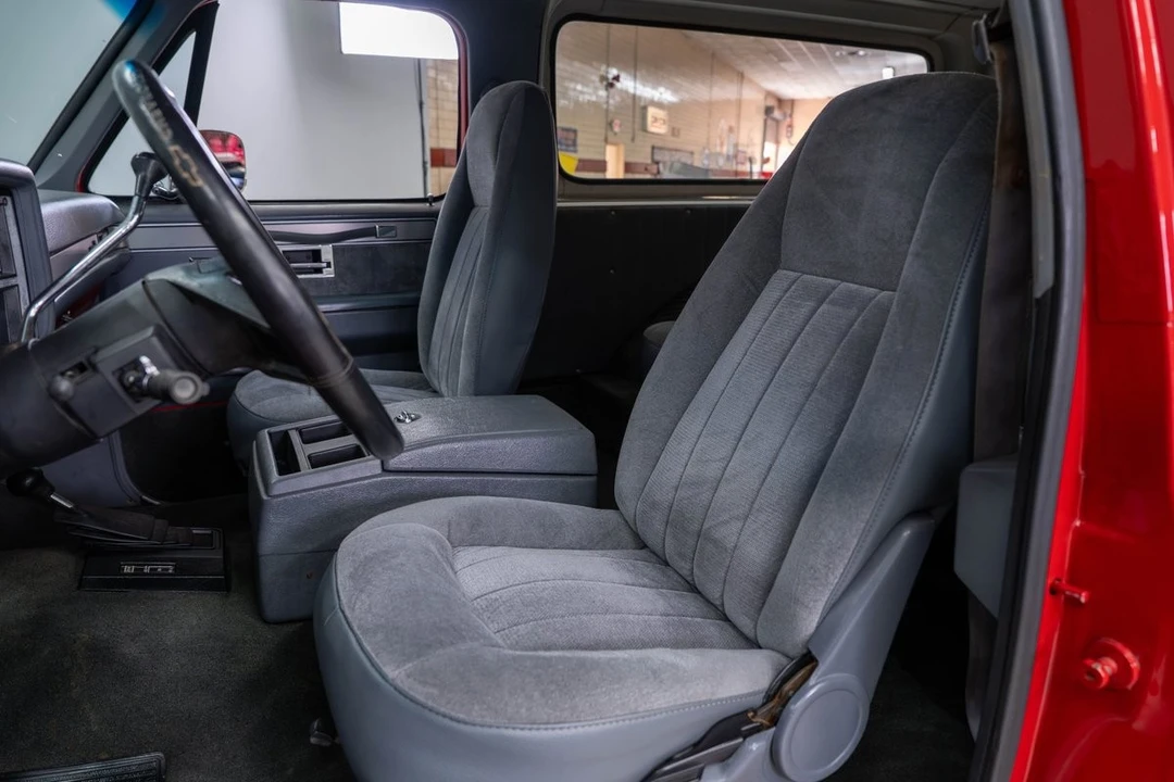 1987 Chevrolet K5 Blazer 2nd Gen - Image 21 of 21