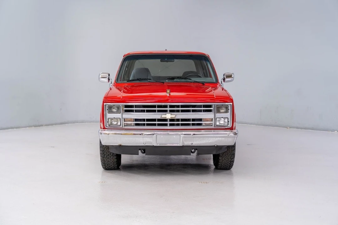 1987 Chevrolet K5 Blazer 2nd Gen - Image 5 of 12