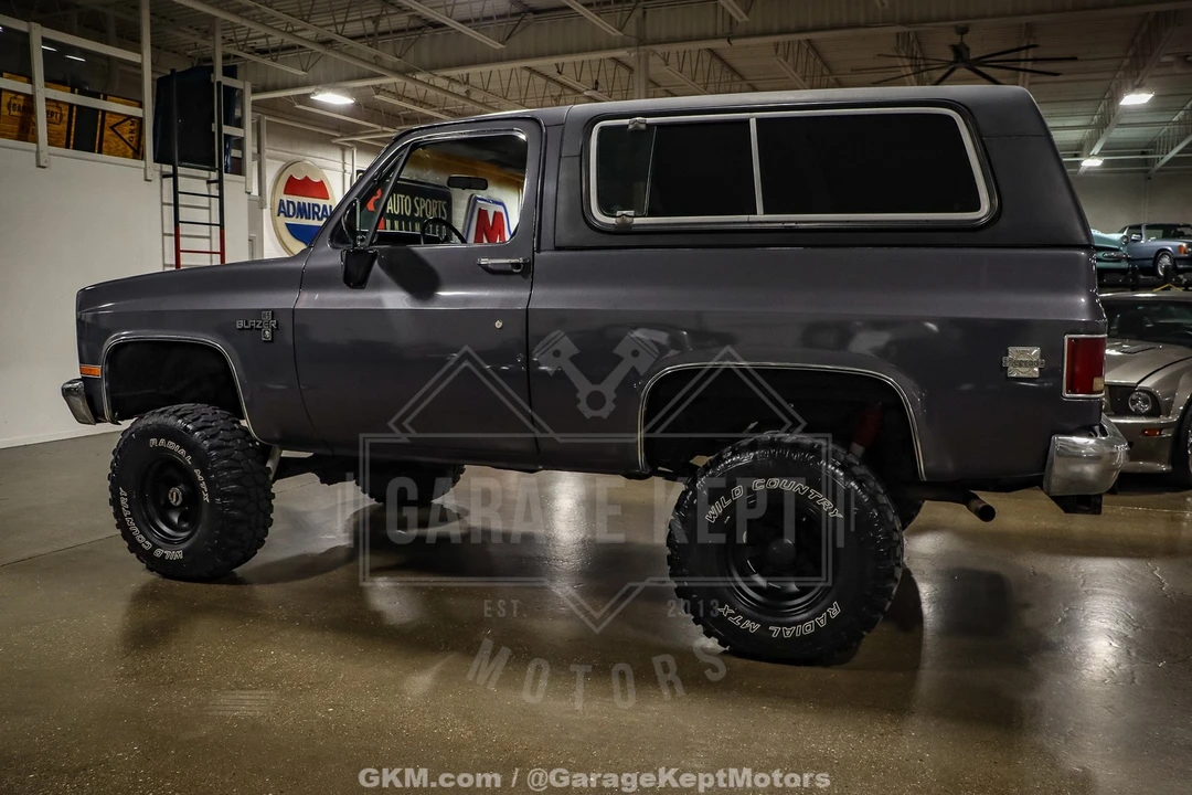 1987 Chevrolet K5 Blazer 2nd Gen - Image 8 of 21