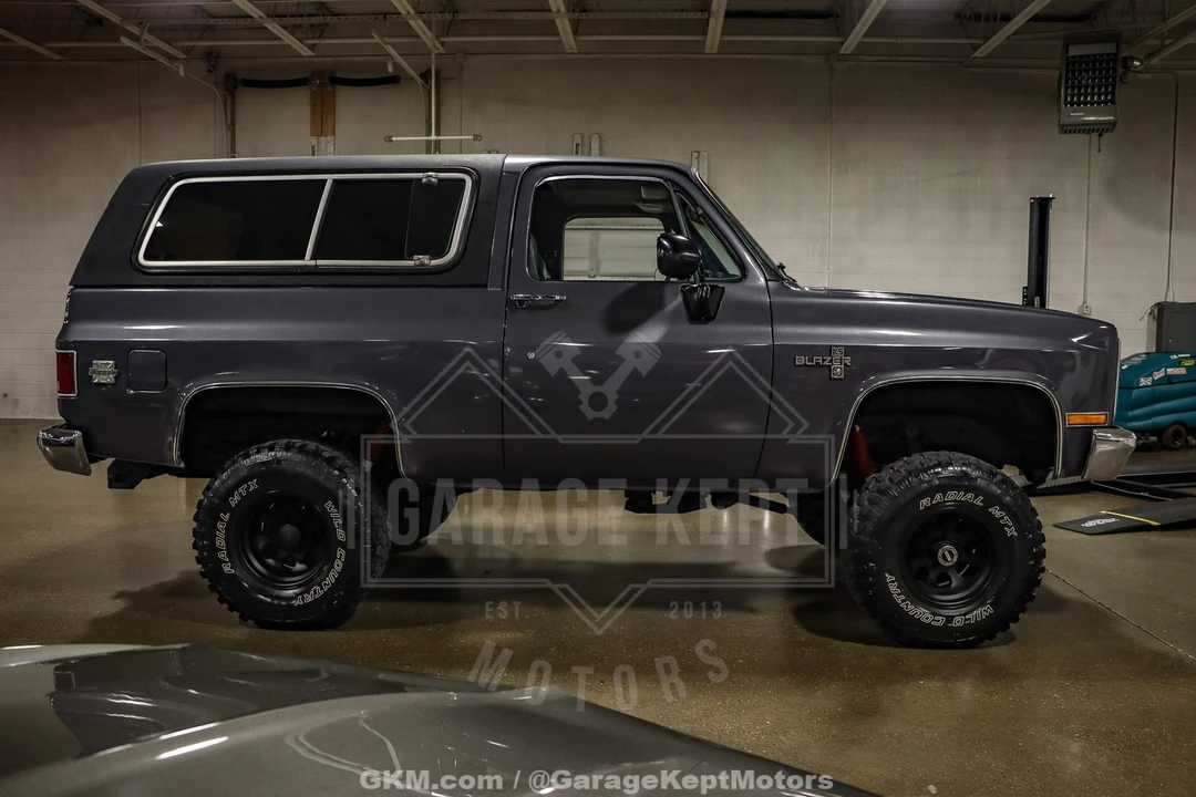 1987 Chevrolet K5 Blazer 2nd Gen - Image 15 of 21
