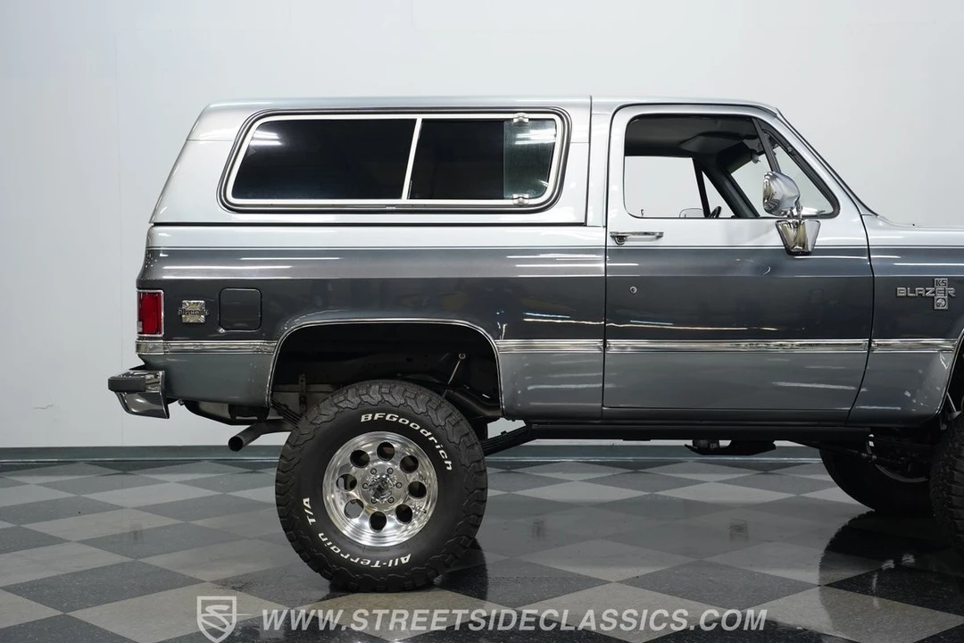 1987 Chevrolet K5 Blazer 2nd Gen - Image 29 of 31