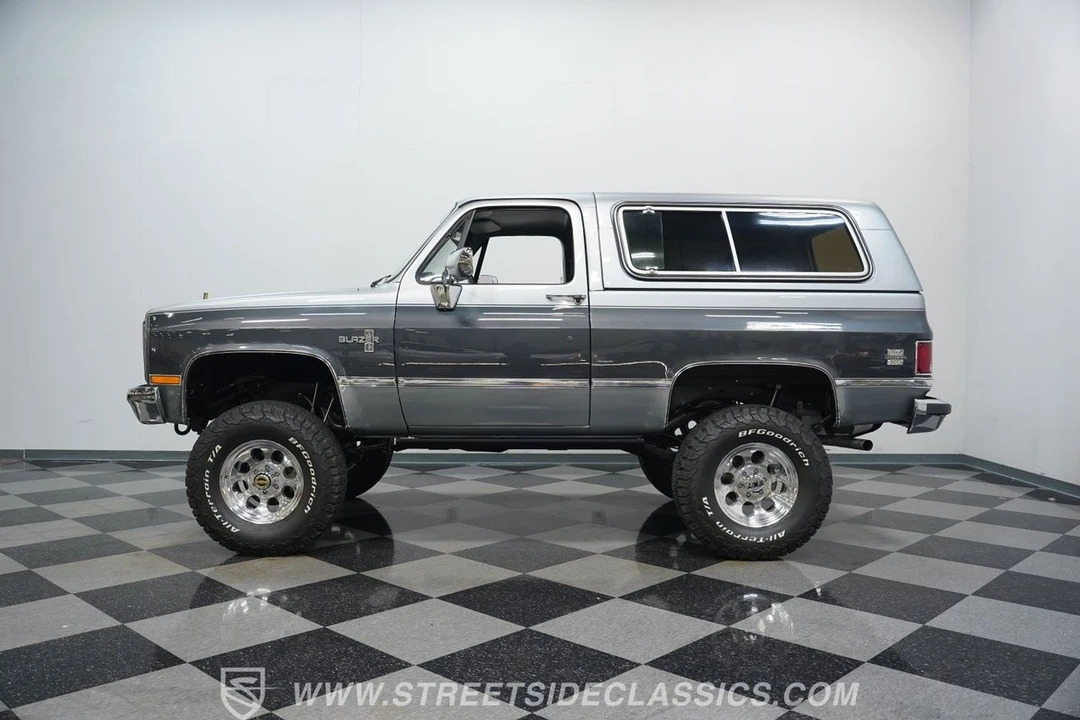 1987 Chevrolet K5 Blazer 2nd Gen - Image 8 of 31