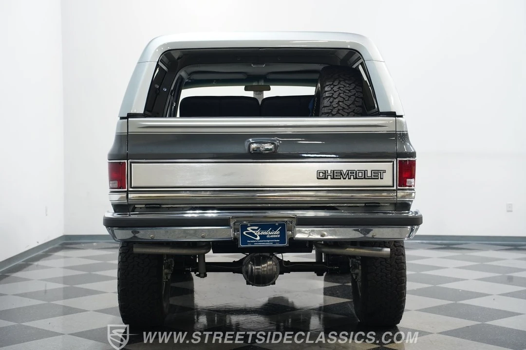 1987 Chevrolet K5 Blazer 2nd Gen - Image 25 of 31