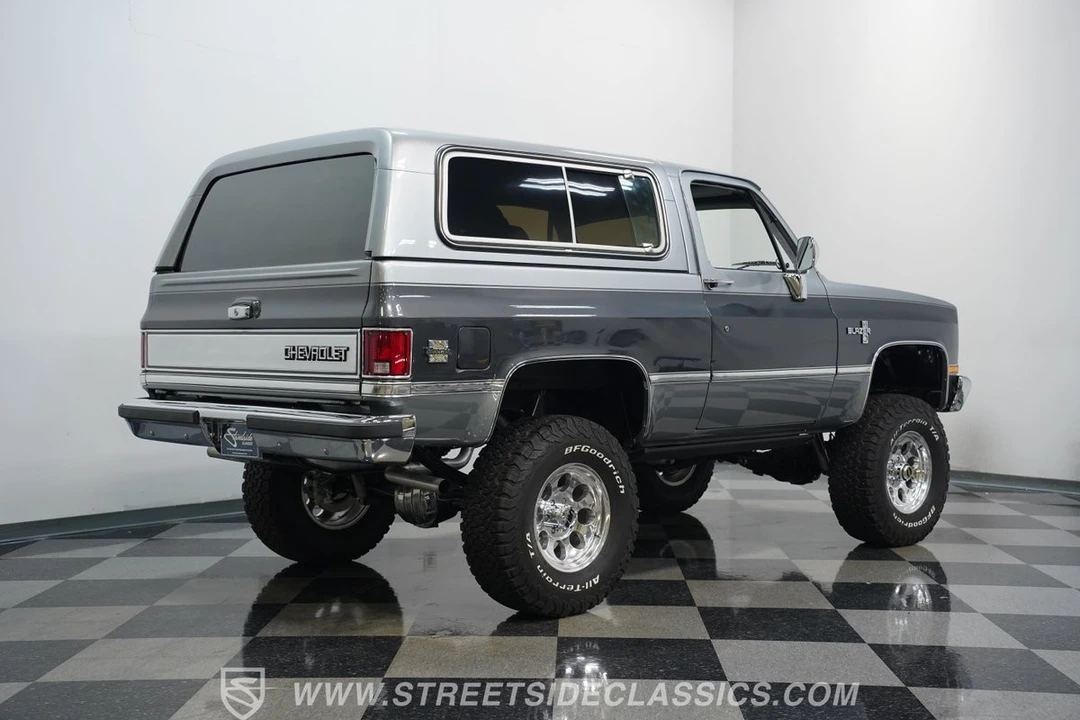 1987 Chevrolet K5 Blazer 2nd Gen - Image 13 of 31