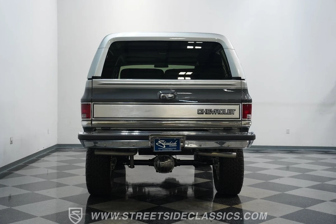 1987 Chevrolet K5 Blazer 2nd Gen - Image 11 of 12