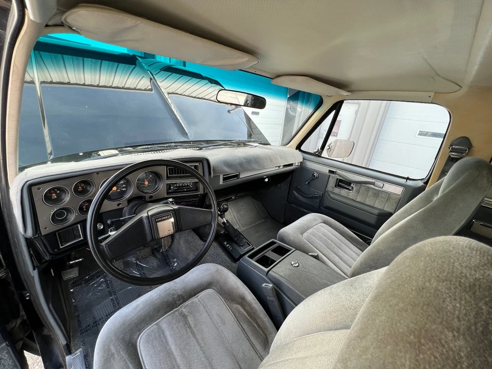 1987 Chevrolet K5 Blazer 2nd Gen - Image 14 of 21