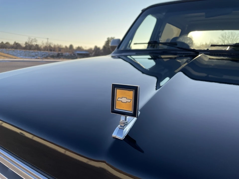 1987 Chevrolet K5 Blazer 2nd Gen - Image 15 of 21