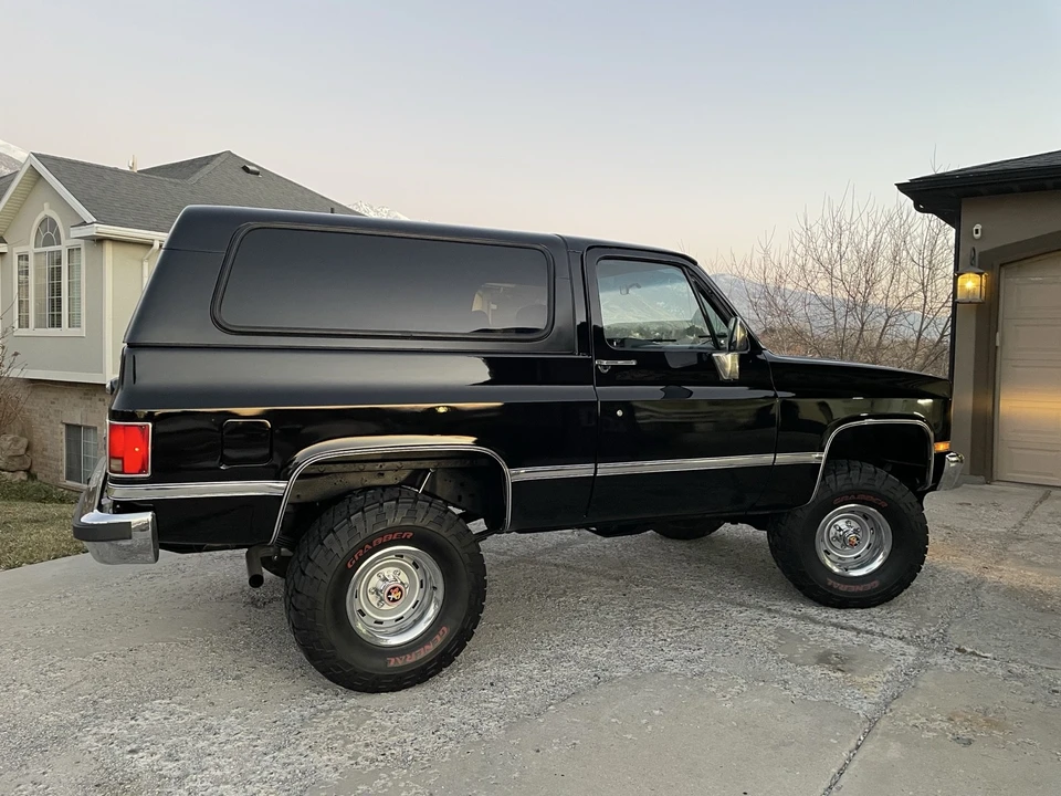 1987 Chevrolet K5 Blazer 2nd Gen - Image 3 of 21