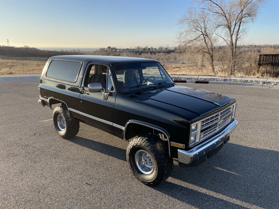 1987 Chevrolet K5 Blazer 2nd Gen - Image 8 of 21