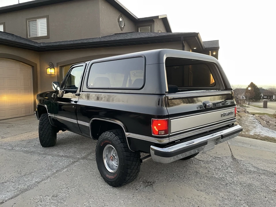 1987 Chevrolet K5 Blazer 2nd Gen - Image 4 of 21