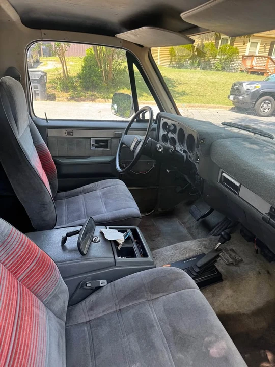 1987 Chevrolet K5 Blazer 2nd Gen - Image 9 of 20