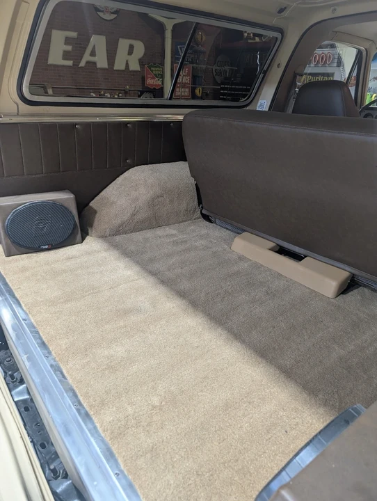 1987 Chevrolet K5 Blazer 2nd Gen - Image 16 of 19