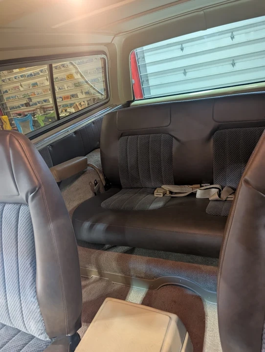 1987 Chevrolet K5 Blazer 2nd Gen - Image 15 of 19