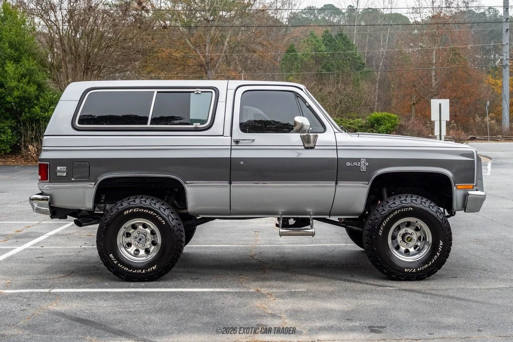 1987 Chevrolet K5 Blazer 2nd Gen - Image 9 of 12