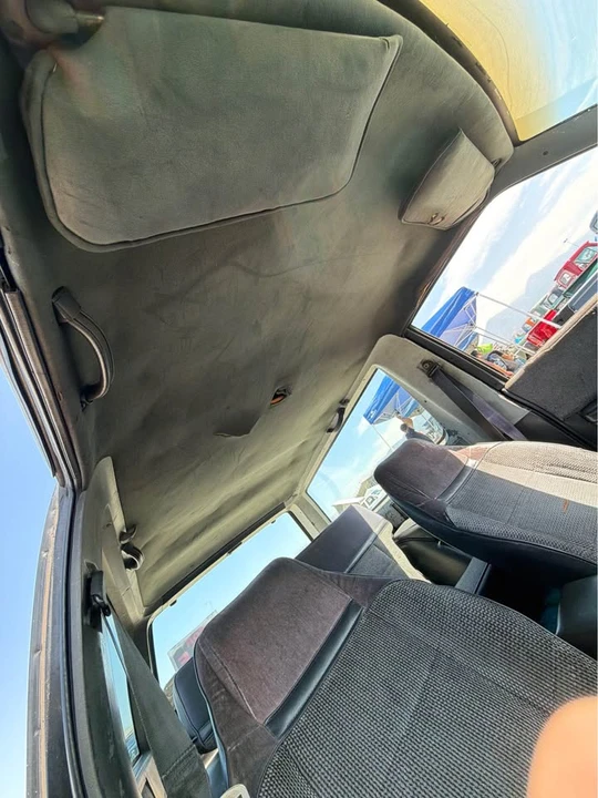1987 Chevrolet K5 Blazer 2nd Gen - Image 10 of 11