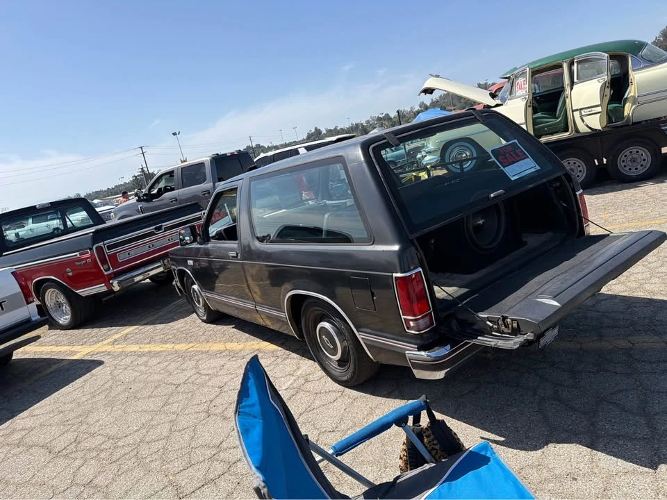 1987 Chevrolet K5 Blazer 2nd Gen - Image 4 of 11