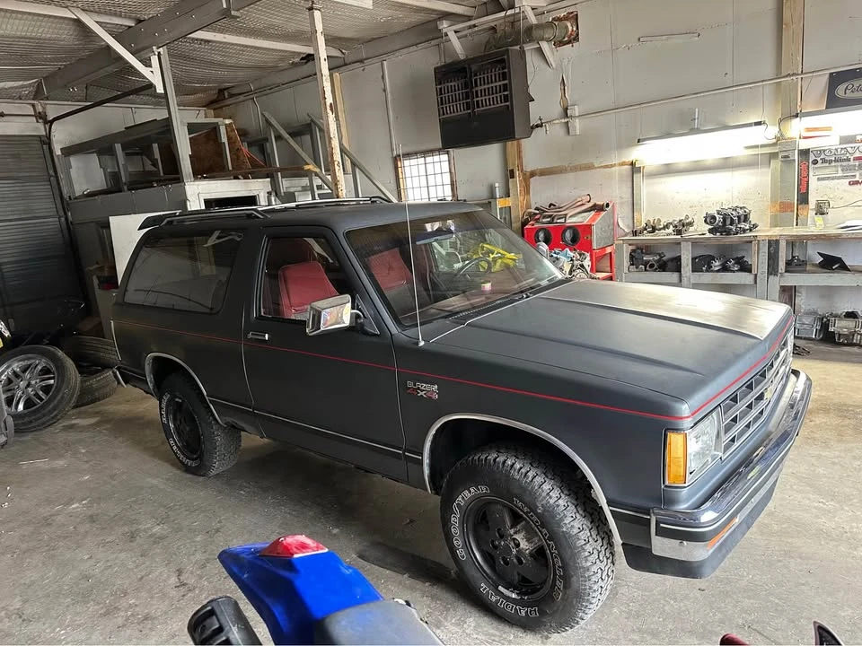 1987 Chevrolet K5 Blazer 2nd Gen - Image 5 of 9