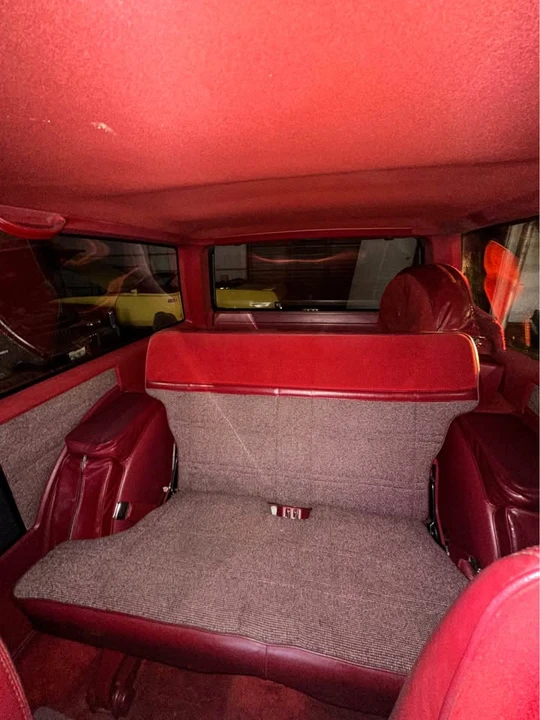 1987 Chevrolet K5 Blazer 2nd Gen - Image 2 of 9