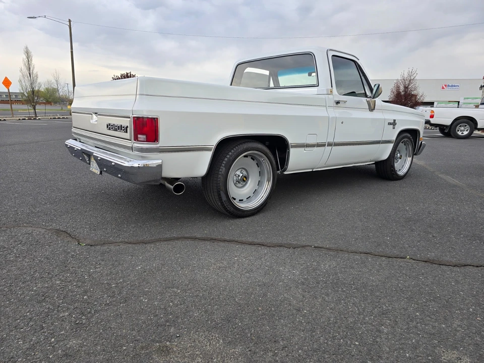 1987 Chevrolet C/K 3rd Gen - Image 11 of 31