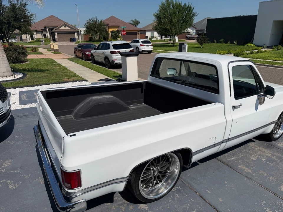 1987 Chevrolet C/K 3rd Gen - Image 14 of 31