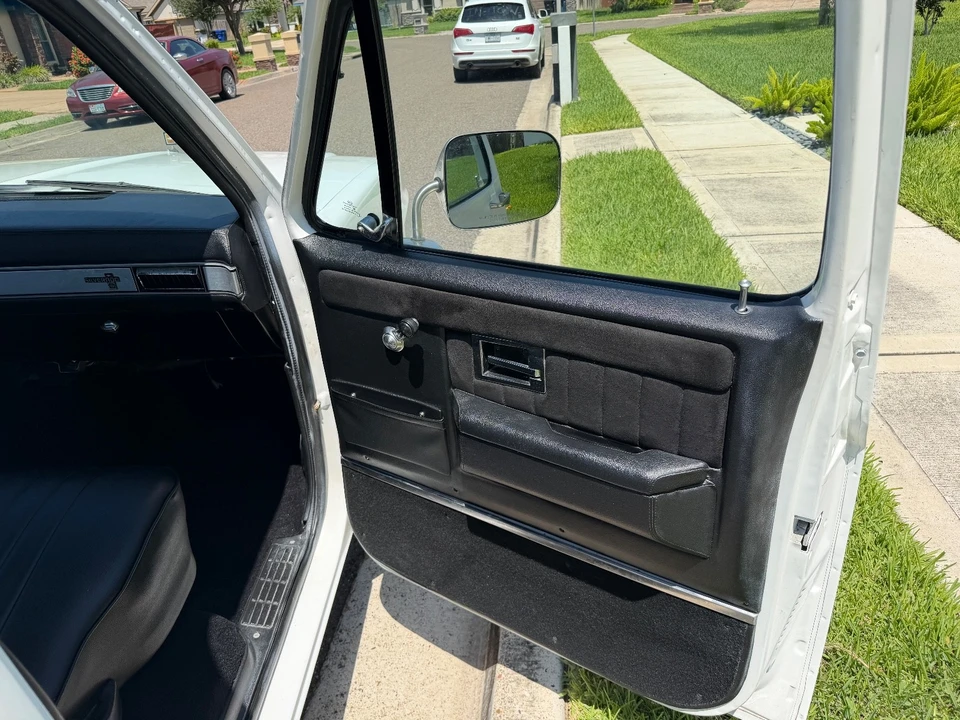 1987 Chevrolet C/K 3rd Gen - Image 19 of 31