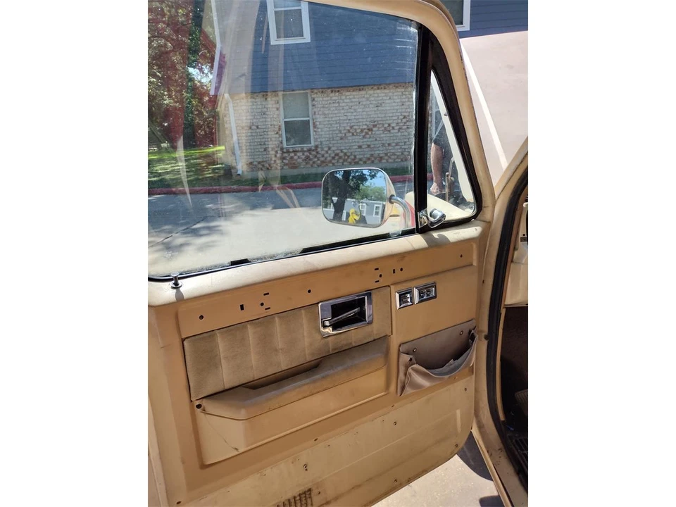 1987 Chevrolet C/K 3rd Gen - Image 6 of 16