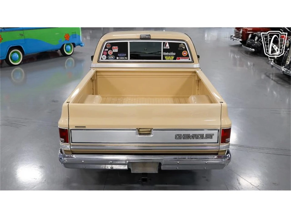 1987 Chevrolet C/K 3rd Gen - Image 22 of 31