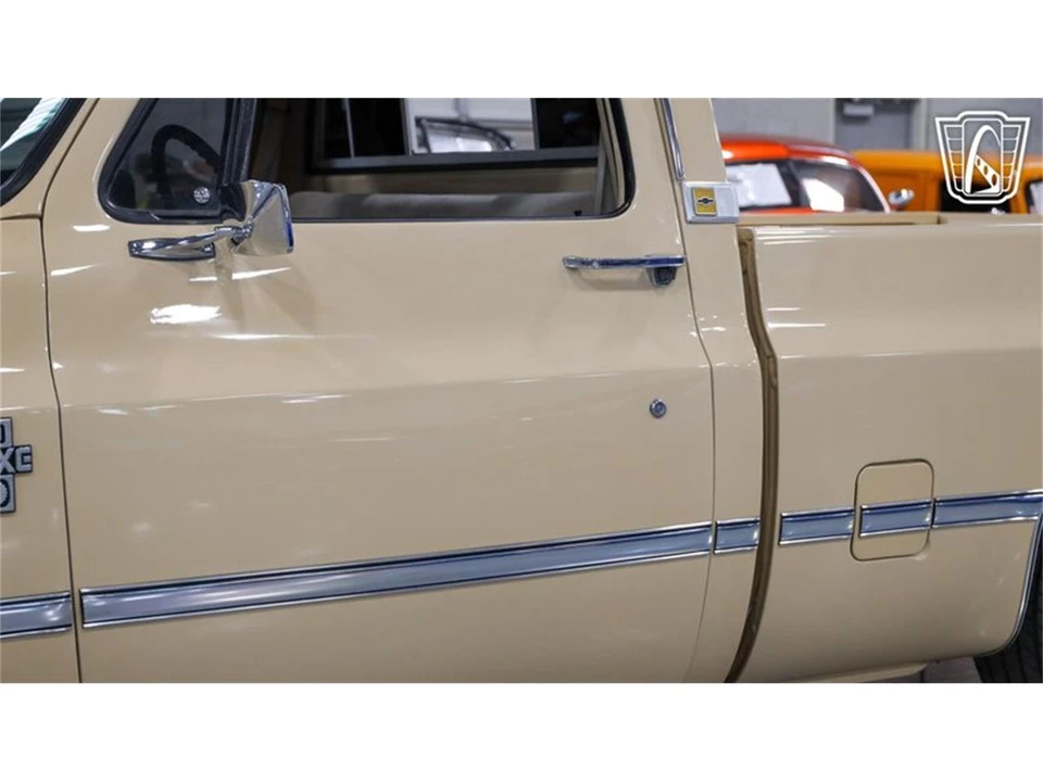 1987 Chevrolet C/K 3rd Gen - Image 17 of 31