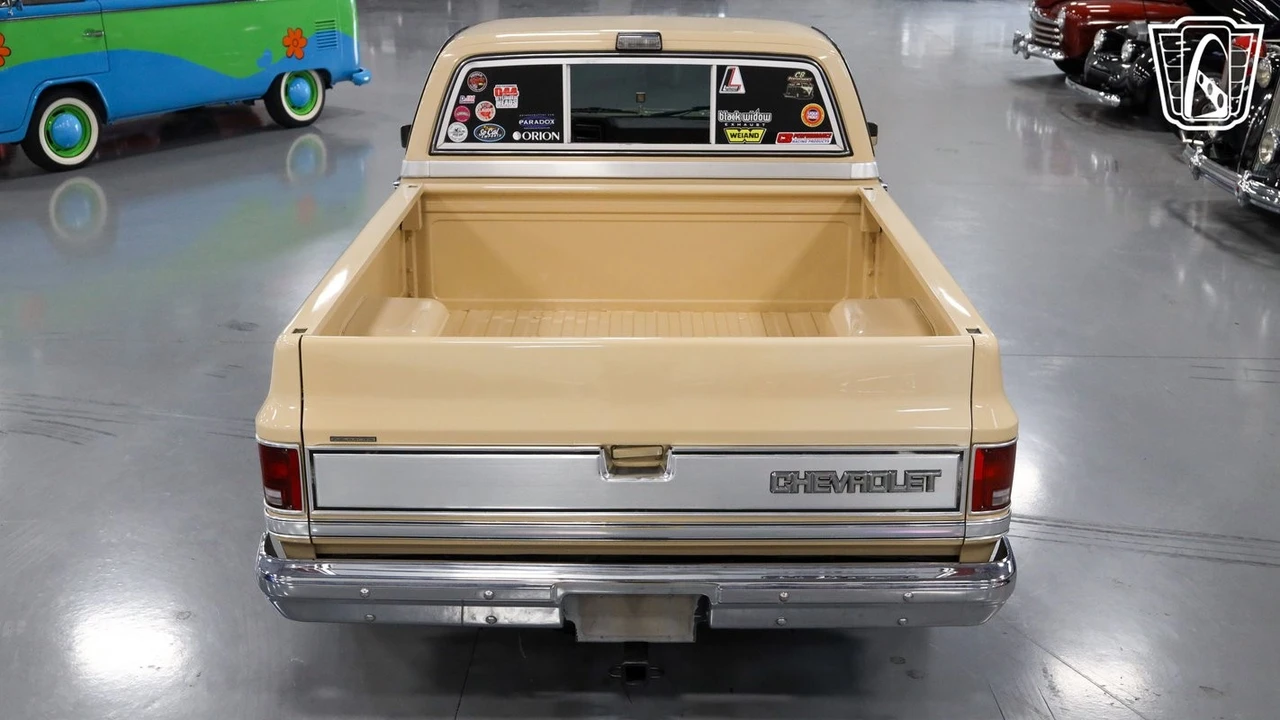 1987 Chevrolet C/K 3rd Gen - Image 23 of 31