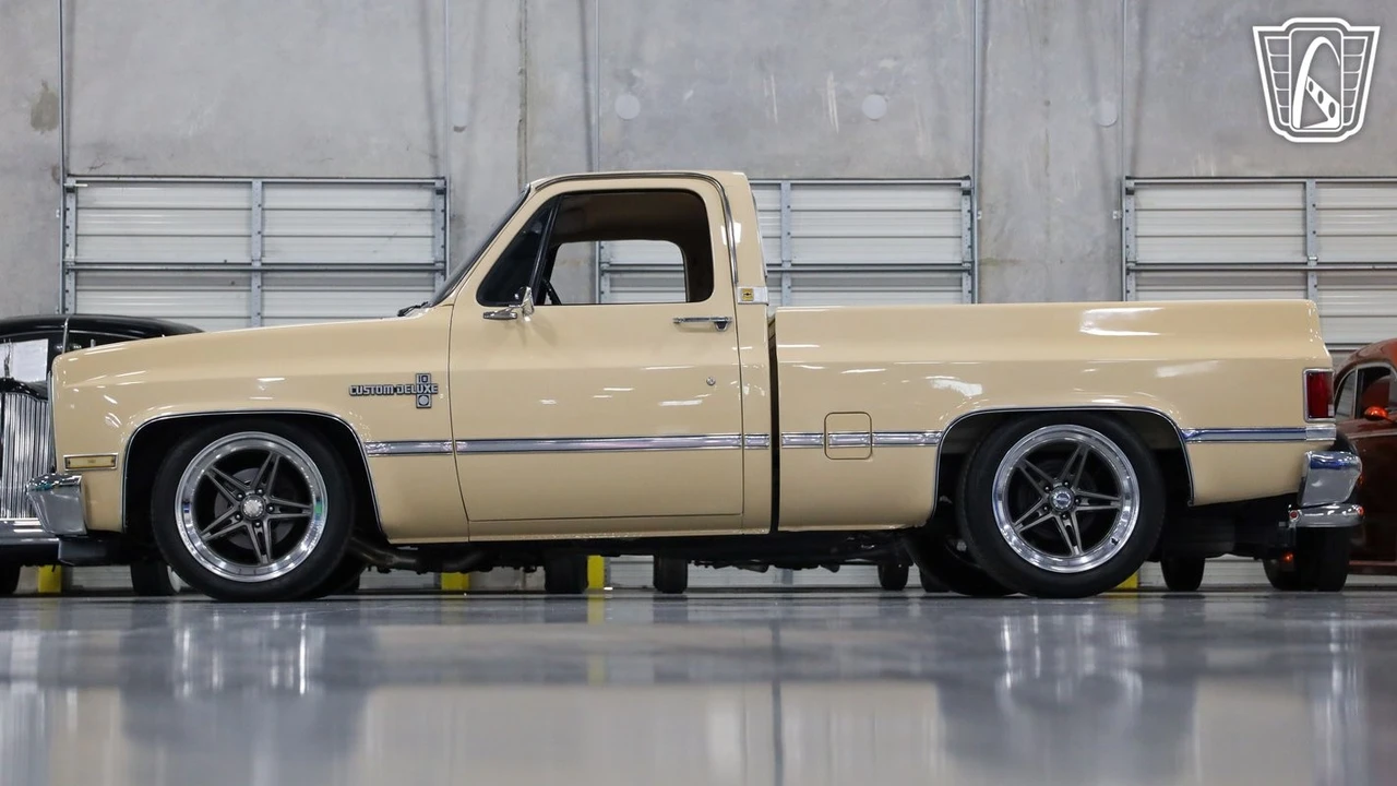 1987 Chevrolet C/K 3rd Gen - Image 13 of 31