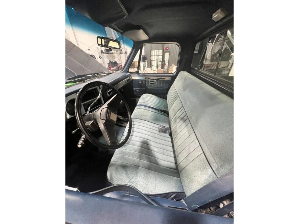 1987 Chevrolet C/K 3rd Gen - Image 14 of 31