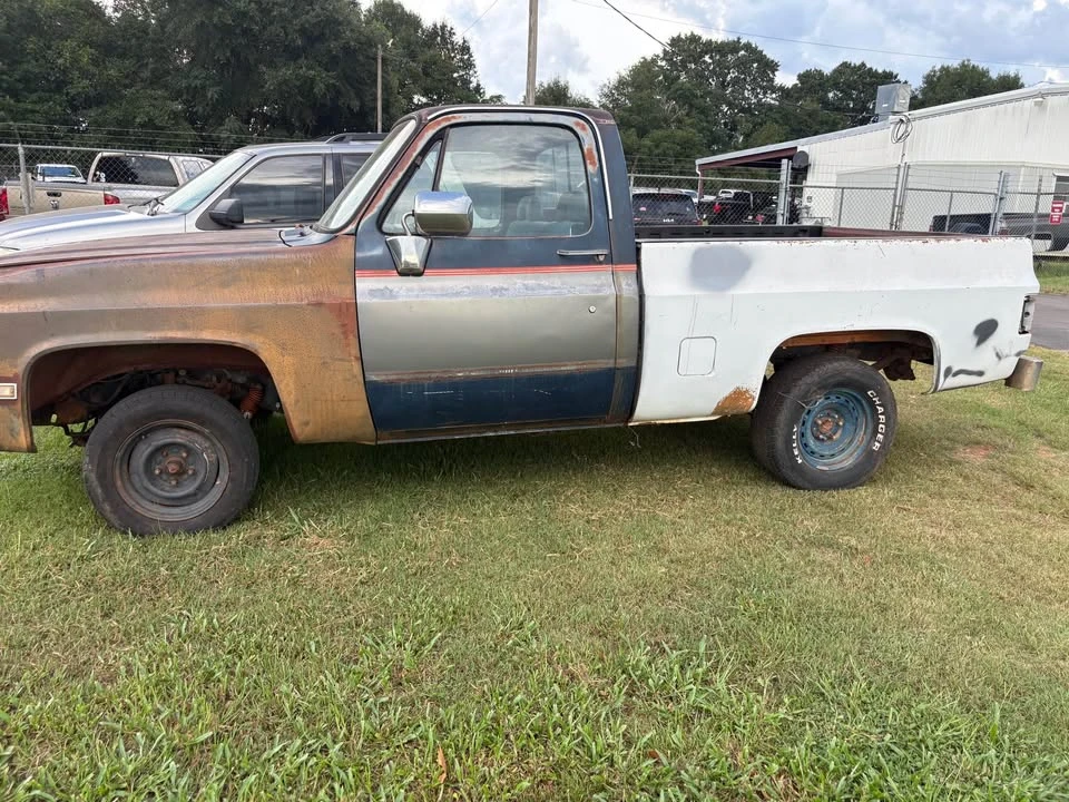 1987 Chevrolet C/K 3rd Gen - Image 2 of 8