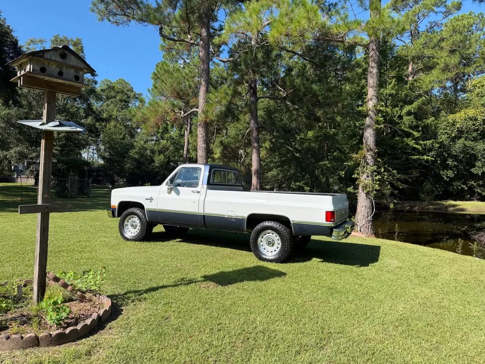 1987 Chevrolet C/K 3rd Gen - Image 5 of 18