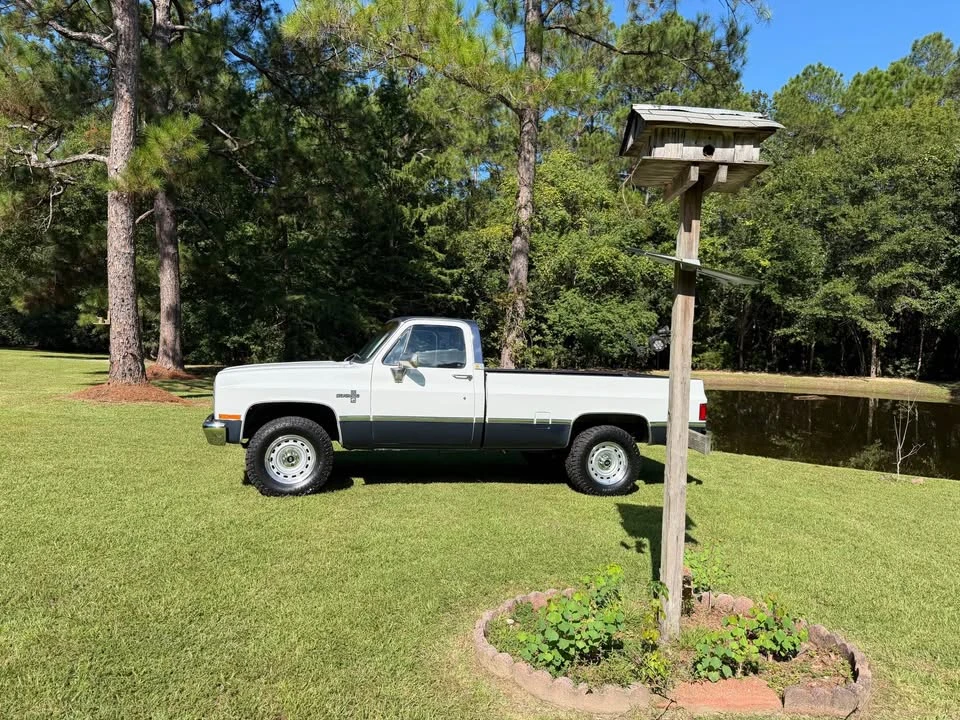 1987 Chevrolet C/K 3rd Gen - Image 3 of 18