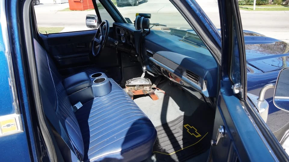1987 Chevrolet C/K 3rd Gen - Image 12 of 13