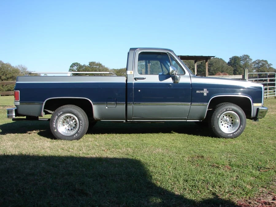 1987 Chevrolet C/K 3rd Gen - Image 2 of 11
