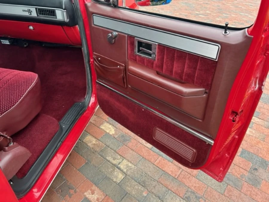 1987 Chevrolet C/K 3rd Gen - Image 21 of 27