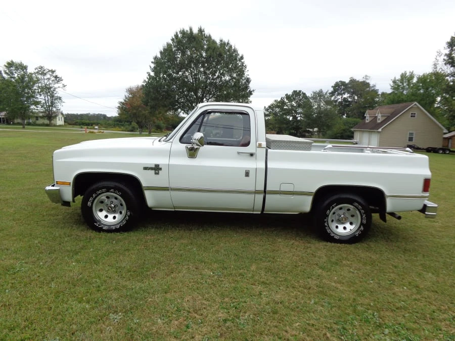 1987 Chevrolet C/K 3rd Gen - Image 2 of 12